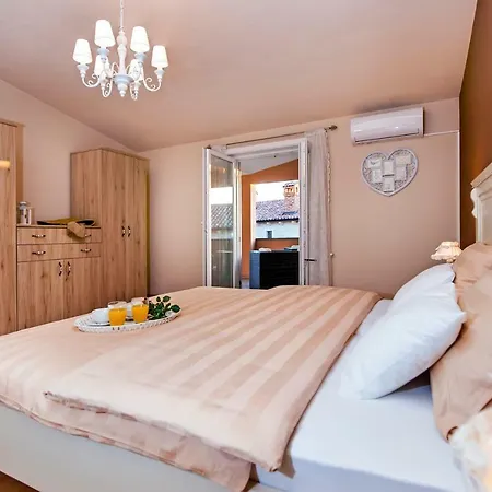 Evita Вилла Пореч